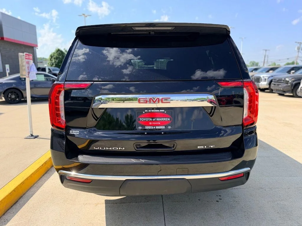 Used 2023 Onyx Black GMC SLT image 6