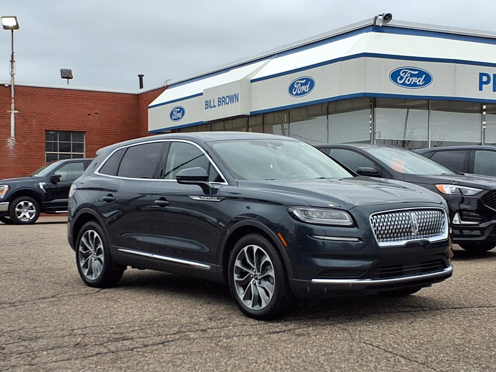 2023 Lincoln Nautilus Reserve AWD's photo