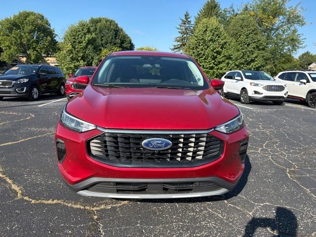 Used 2023 Rapid Red Metallic Tinted Clearcoat Ford Active image 3