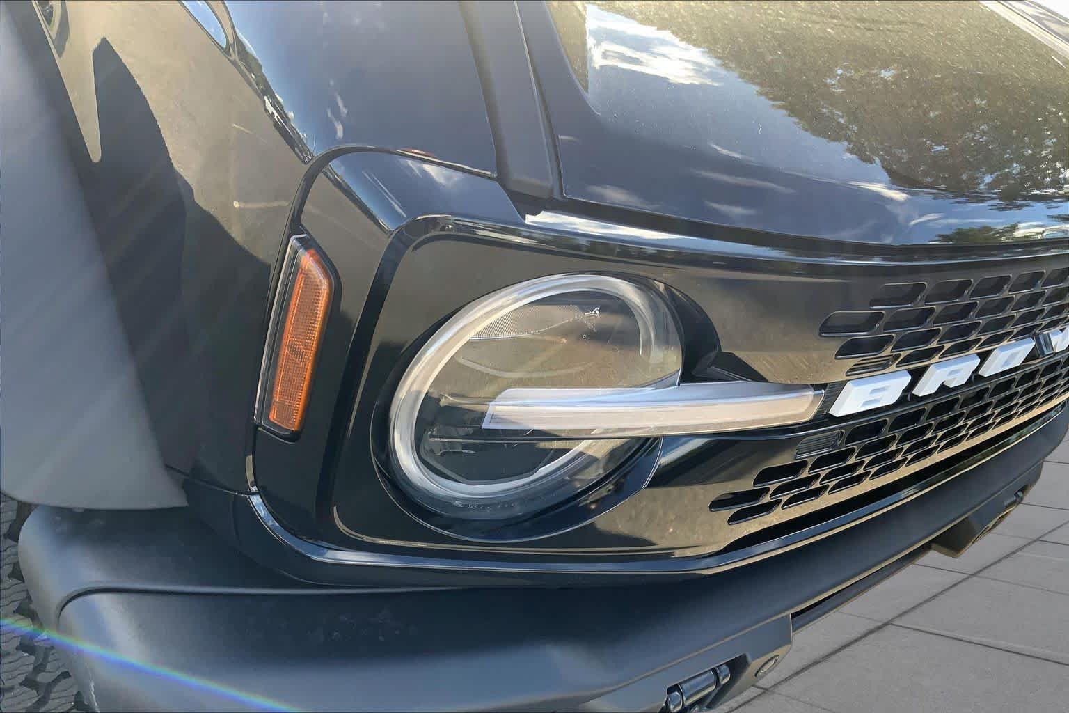 New 2026 Shadow Black Ford Badlands image 16