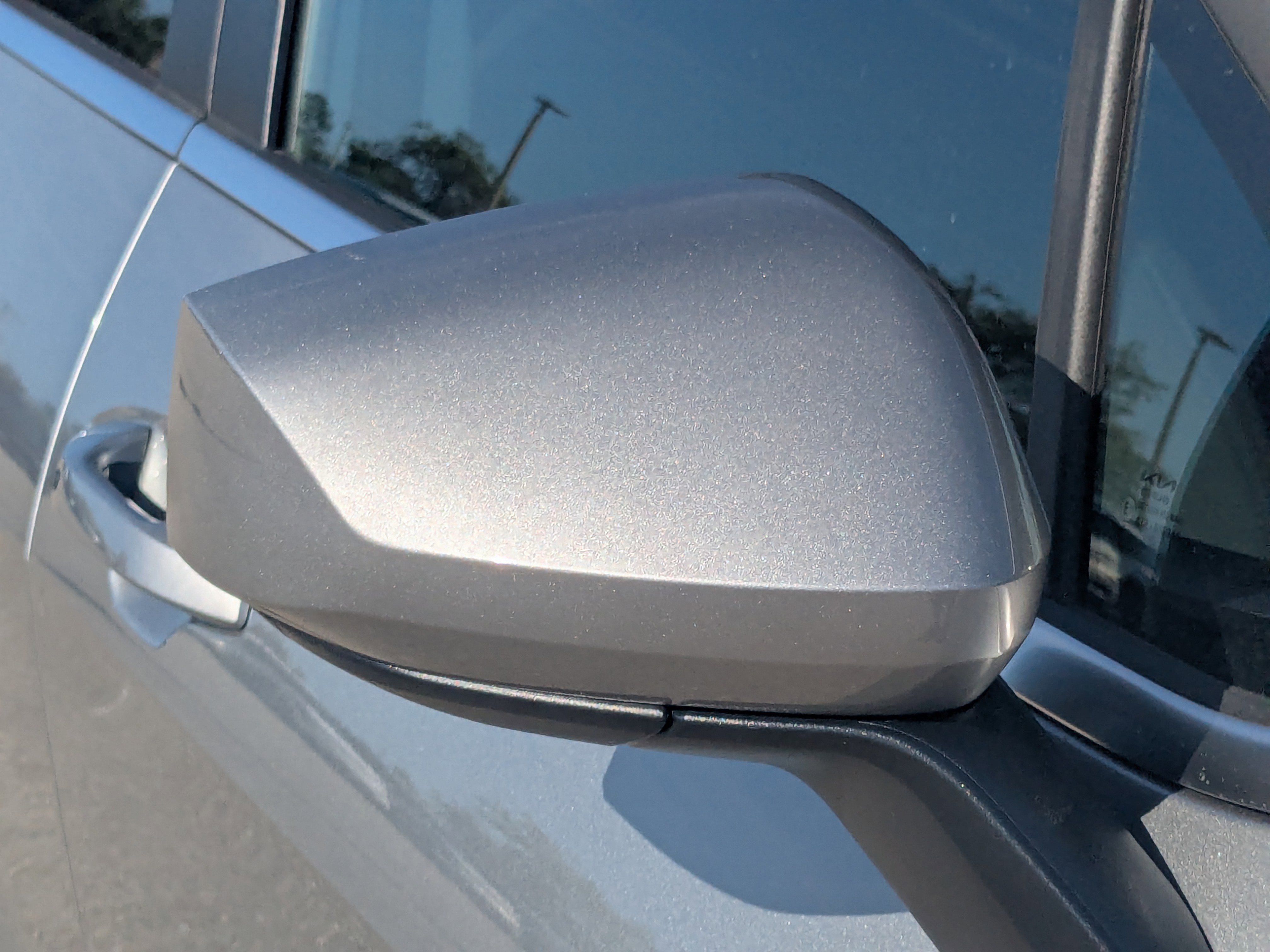 New 2026 Steel Gray Kia LX image 12