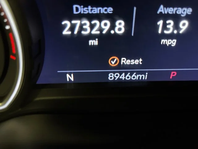 Used 2022 White Chevrolet High Country image 18