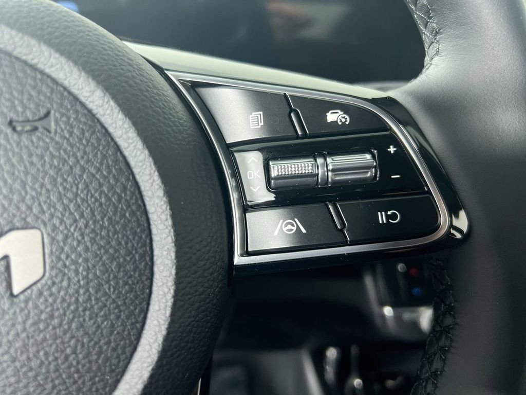 New 2026 Fusion Black Kia S image 19