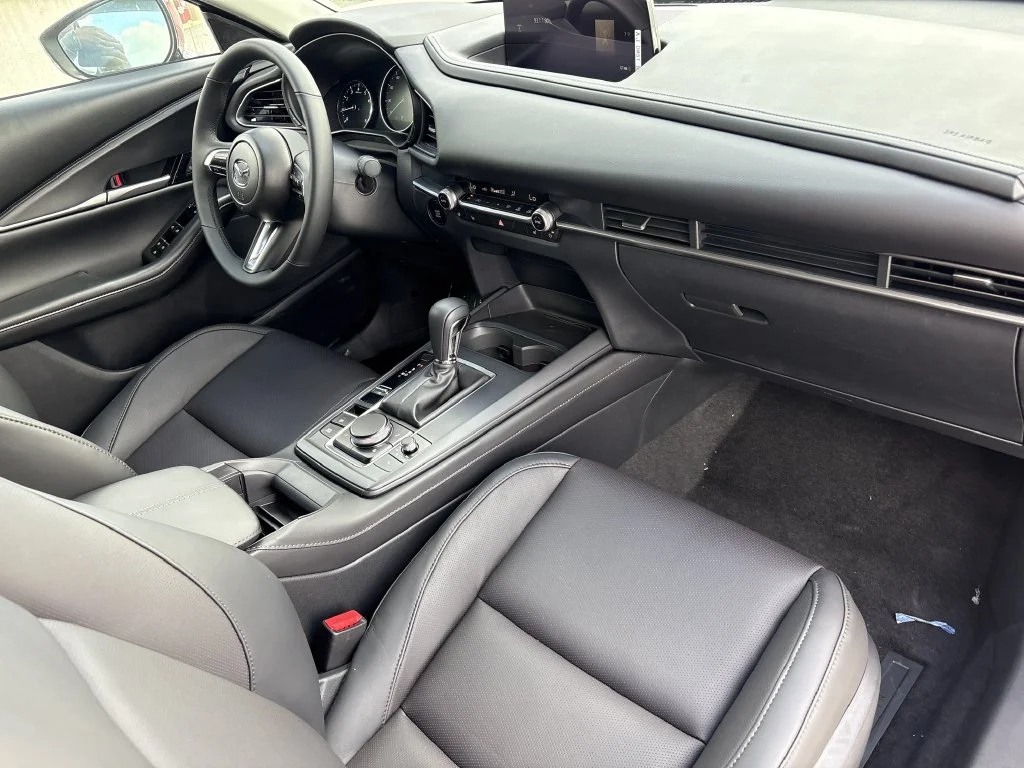 2026 Mazda CX-30 Premium - Photo 9