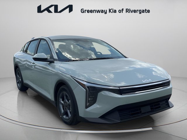 New 2026 Kia K4 LXS