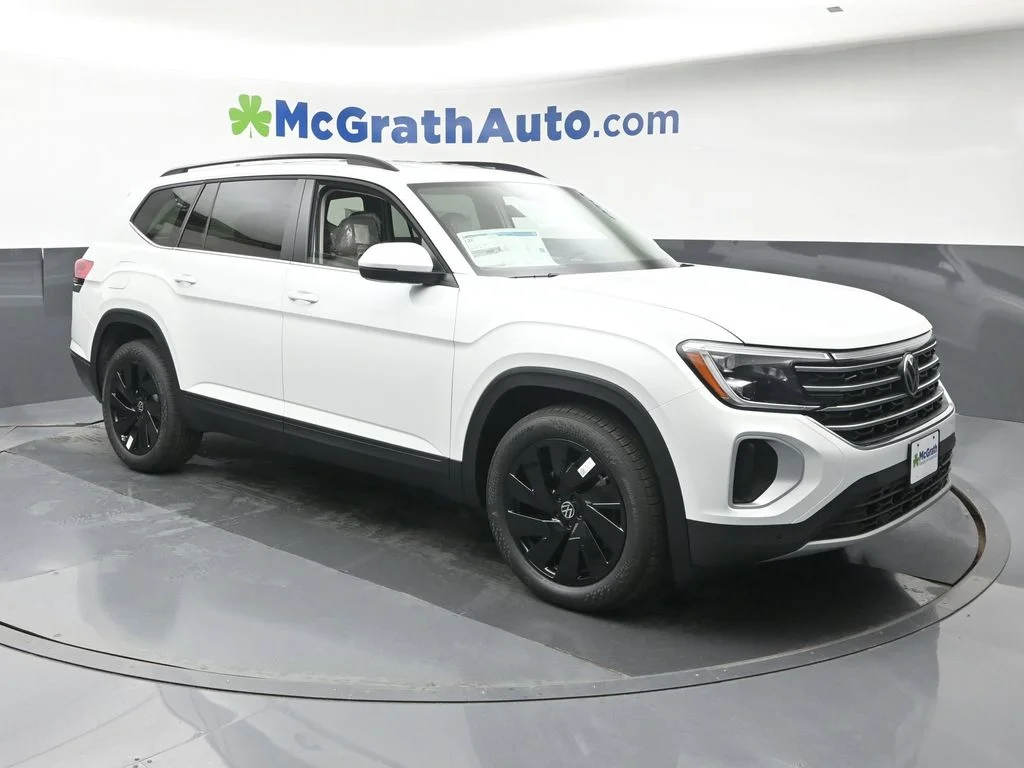 New 2026 White/off-white Volkswagen 2.0T SE w/Technology image 2