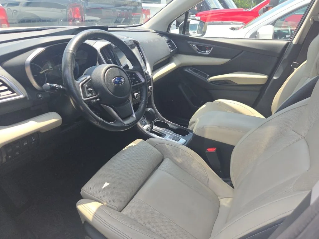 Used 2022 White Subaru Limited image 3