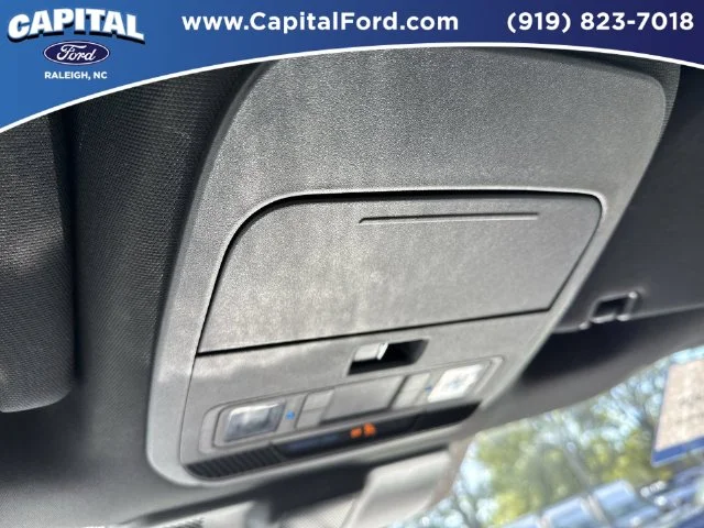Used 2022 Silver Ford XLT image 31