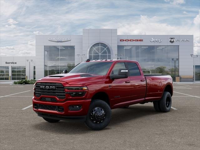 New 2026 Molten Red Pearl-Coat Exterior Paint RAM LARAMIE image 67