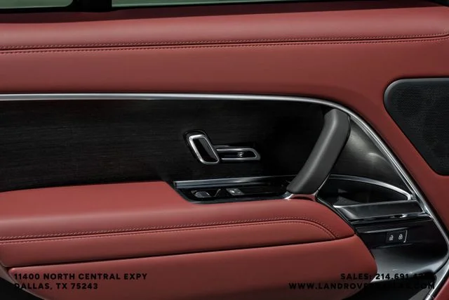 New 2026  Land Rover SE image 50