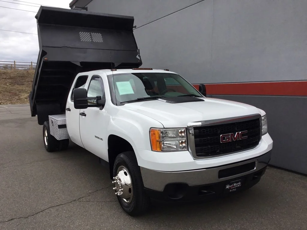 Used 2013 White GMC Work Truck image 2