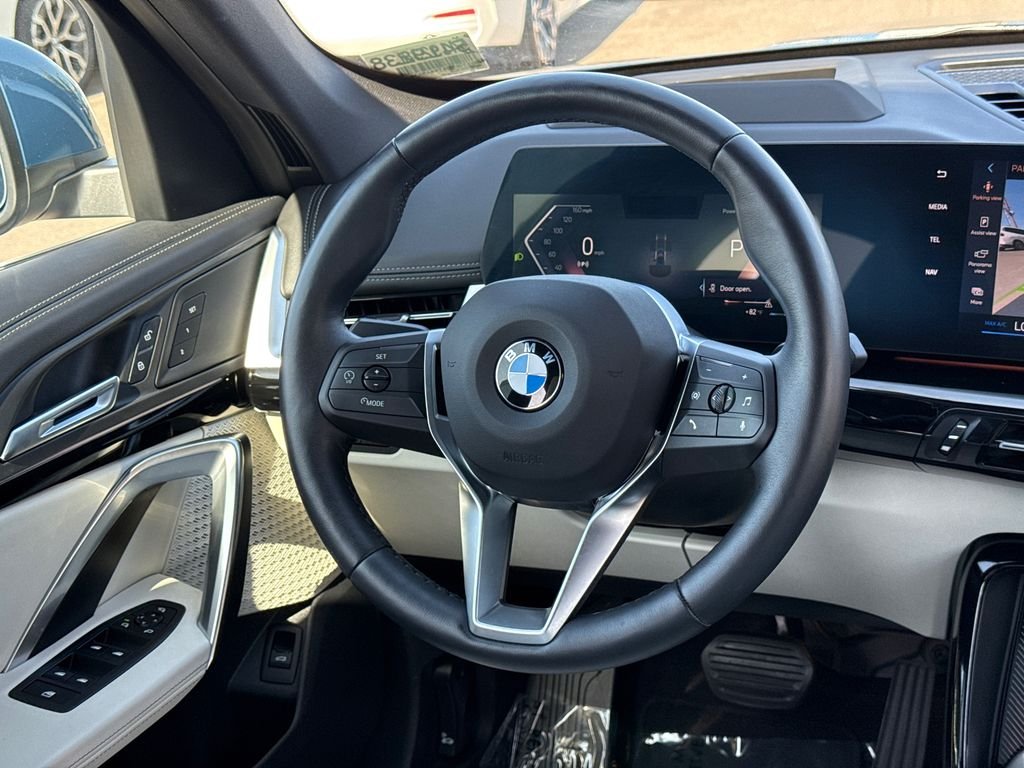 Used 2026 Night Dusk Blue Metallic BMW xDrive28i image 21