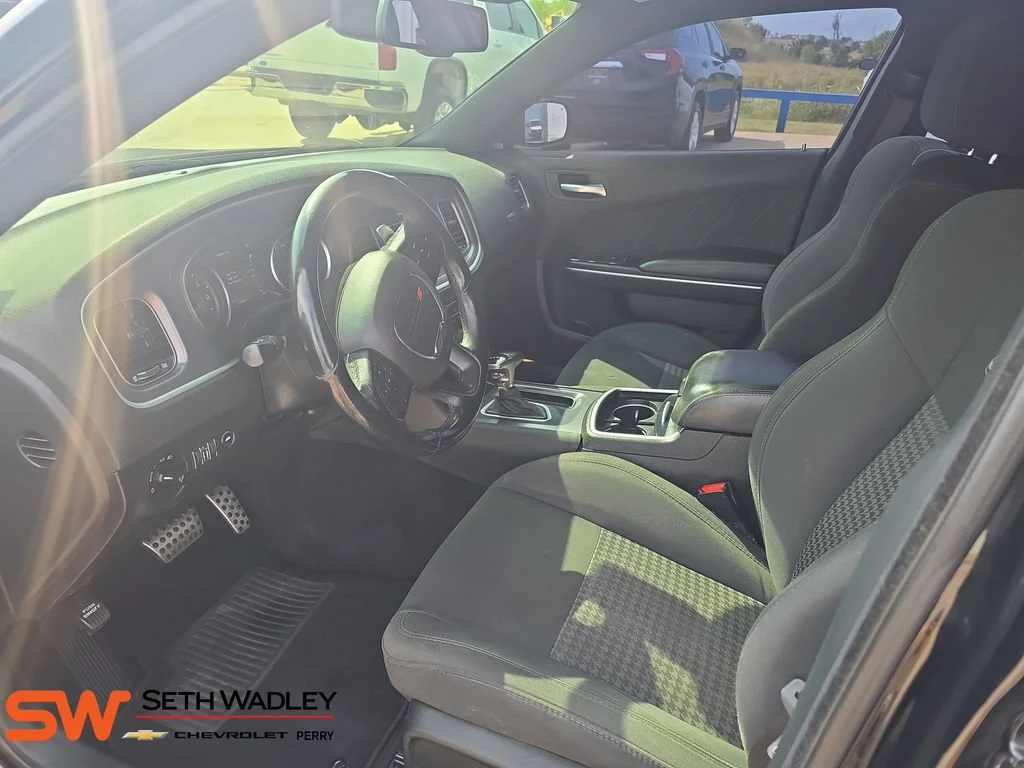 Used 2019 Black Dodge Scat Pack RWD image 17