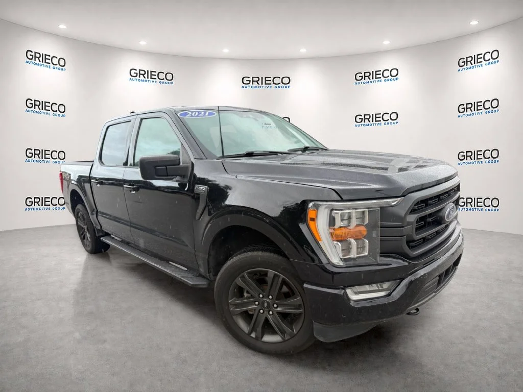 Used 2021 Black Ford XLT image 1