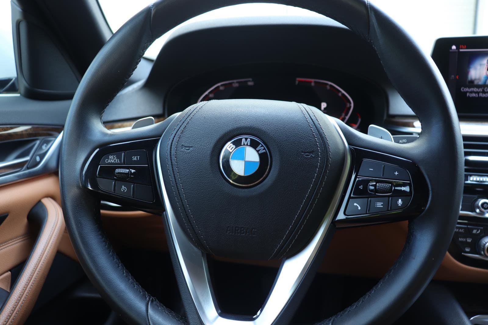 Used 2020 Alpine White BMW 530i image 26