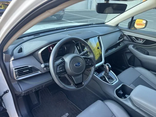 Used 2025 White Subaru Onyx Edition image 20