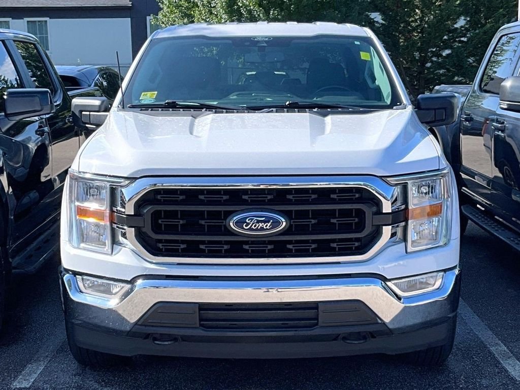 Used 2021 White Ford XLT image 2
