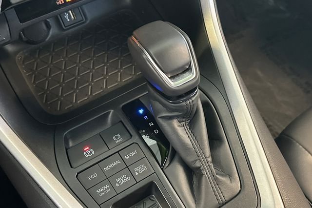 Certified Used 2025 Black Toyota XLE Premium image 26