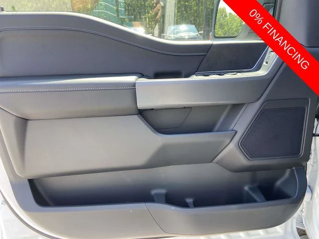 New 2026 Oxford White Ford XLT image 14