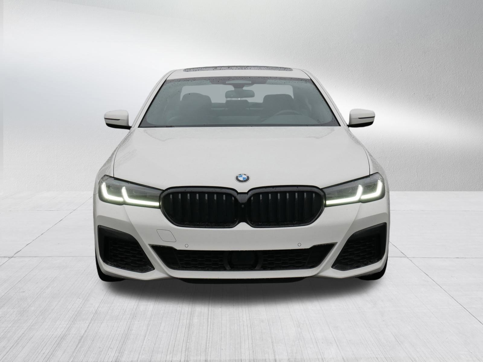 2023 Bmw M550i xDrive photo 2