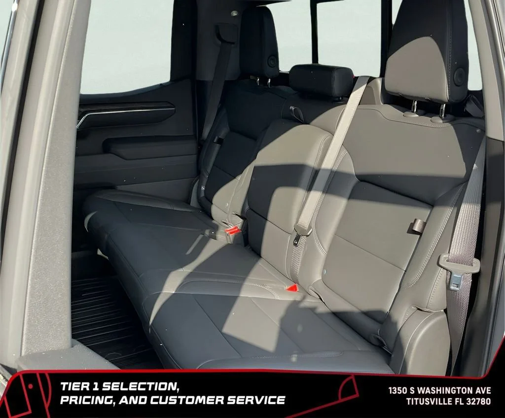 New 2026 Glacier White Tricoat GMC SLT image 38