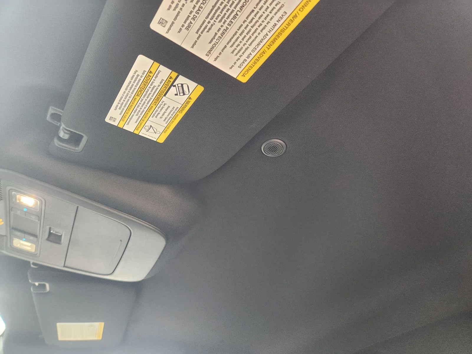 New 2026 Carbonized Gray Metallic Ford XLT image 19