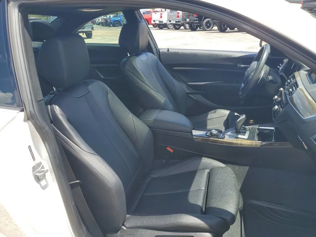 Used 2019 White BMW 230i image 34