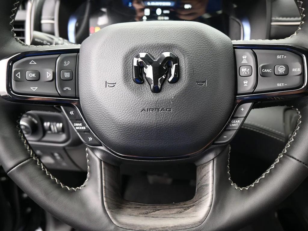 New 2026 Diamond Black Crystal Pearlcoat RAM Limited image 29