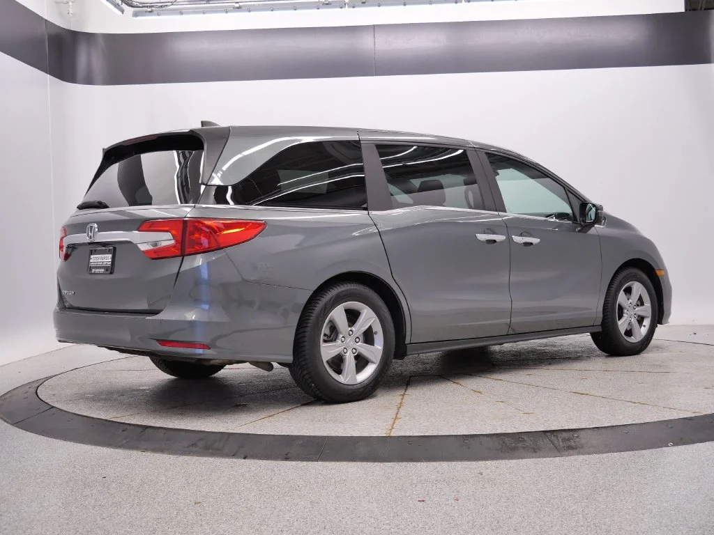Used 2018 Gray Honda EX-L image 6