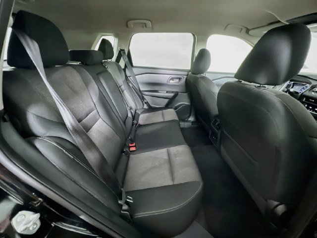 2025 Nissan Rogue SV - Photo 39