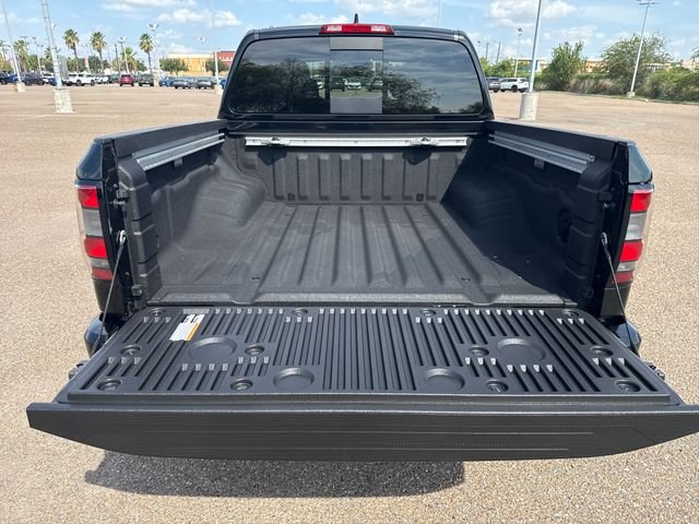 Used 2025 Black Nissan PRO-4X image 27
