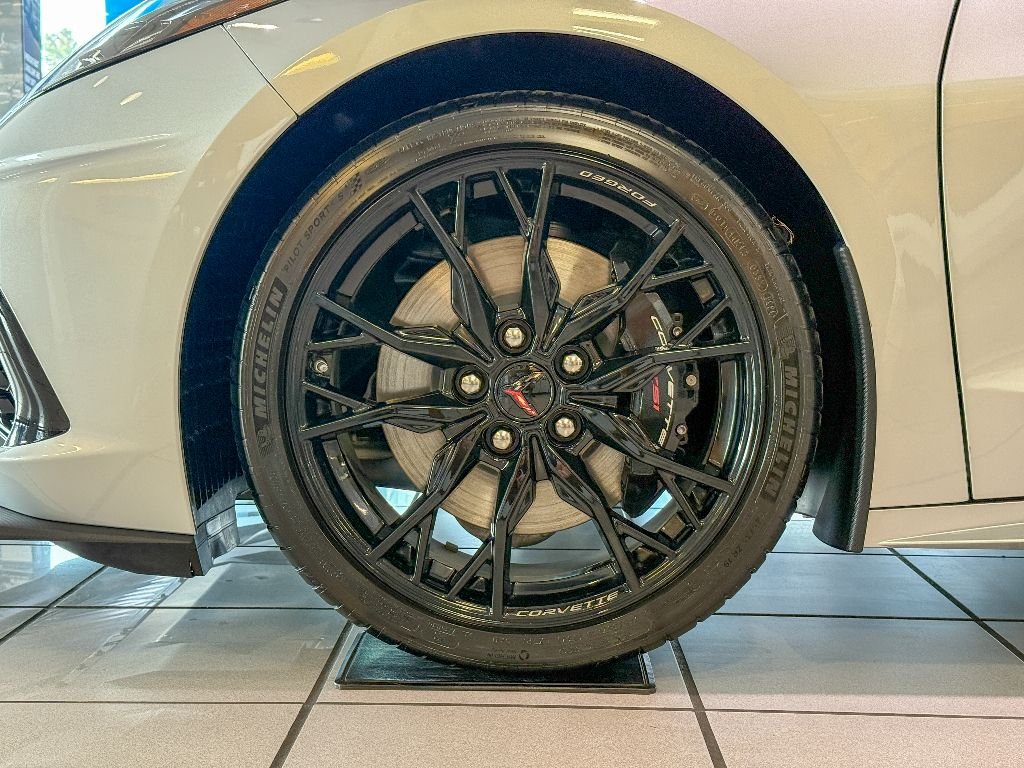 2026 Chevrolet Corvette 2LT - Photo 11