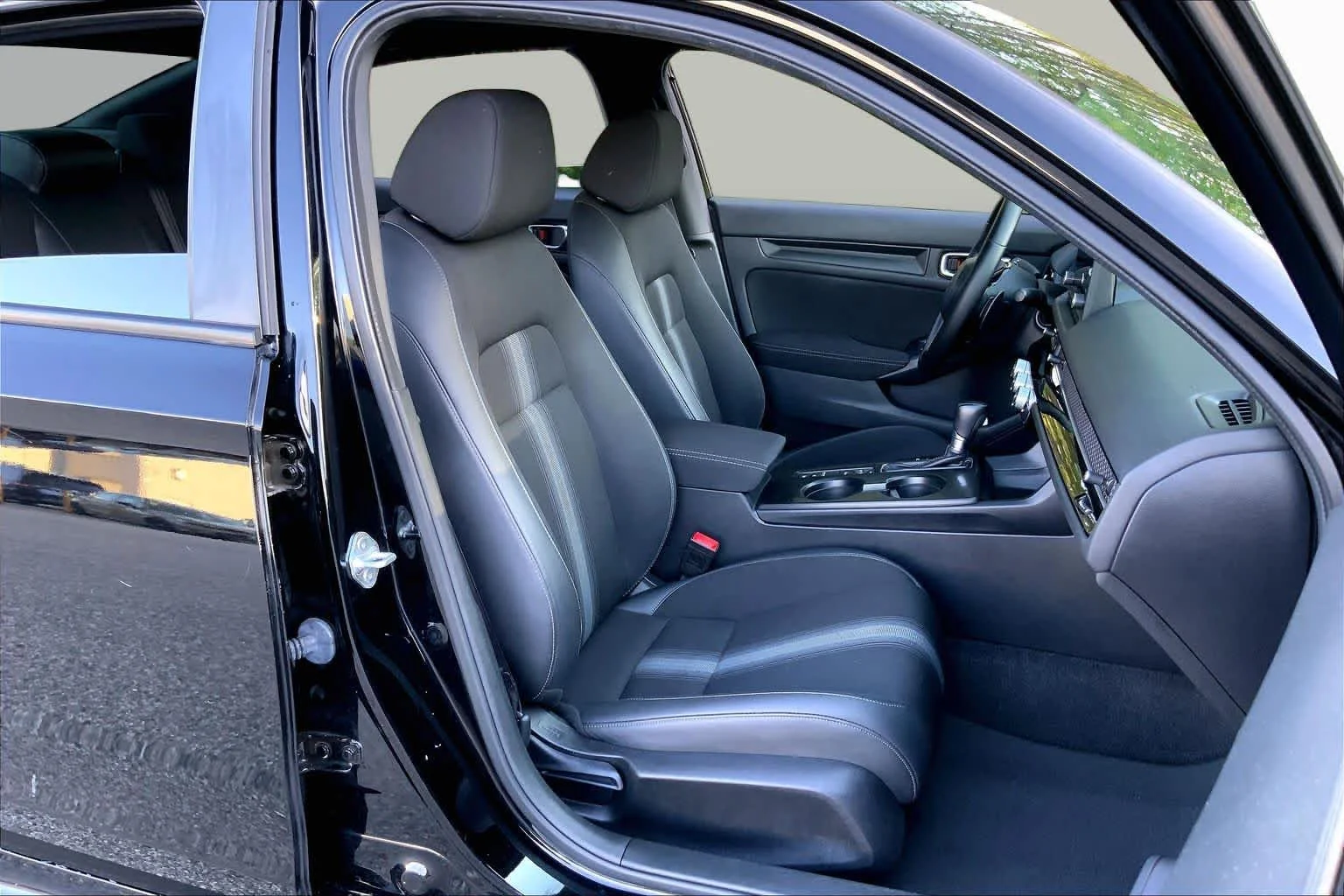 Used 2023 Crystal Black Pearl Honda Sport image 8