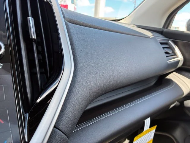 New 2027 CRYSTAL WHITE PEARL Subaru Touring 7-Passenger image 33
