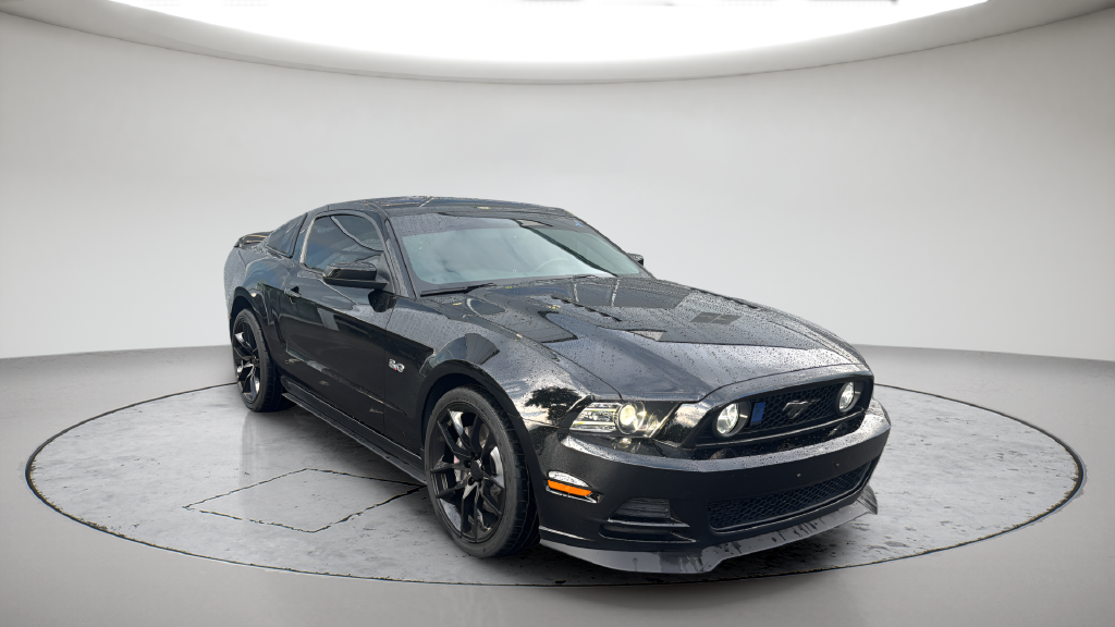Used 2014 Black Ford GT image 4