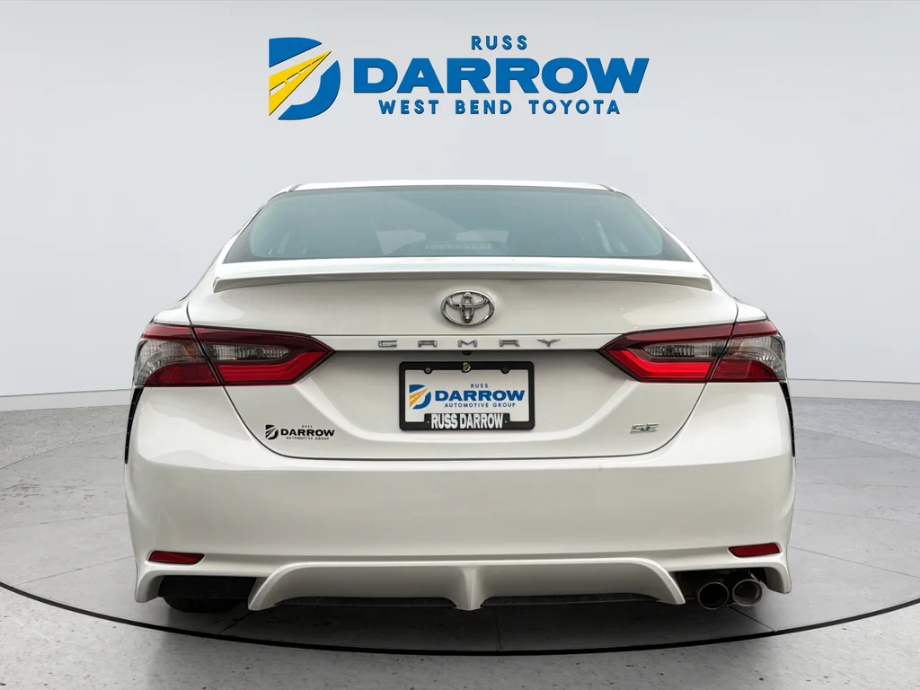 Used 2024 White Toyota  image 4