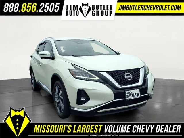 Used 2023  Nissan SL image 26