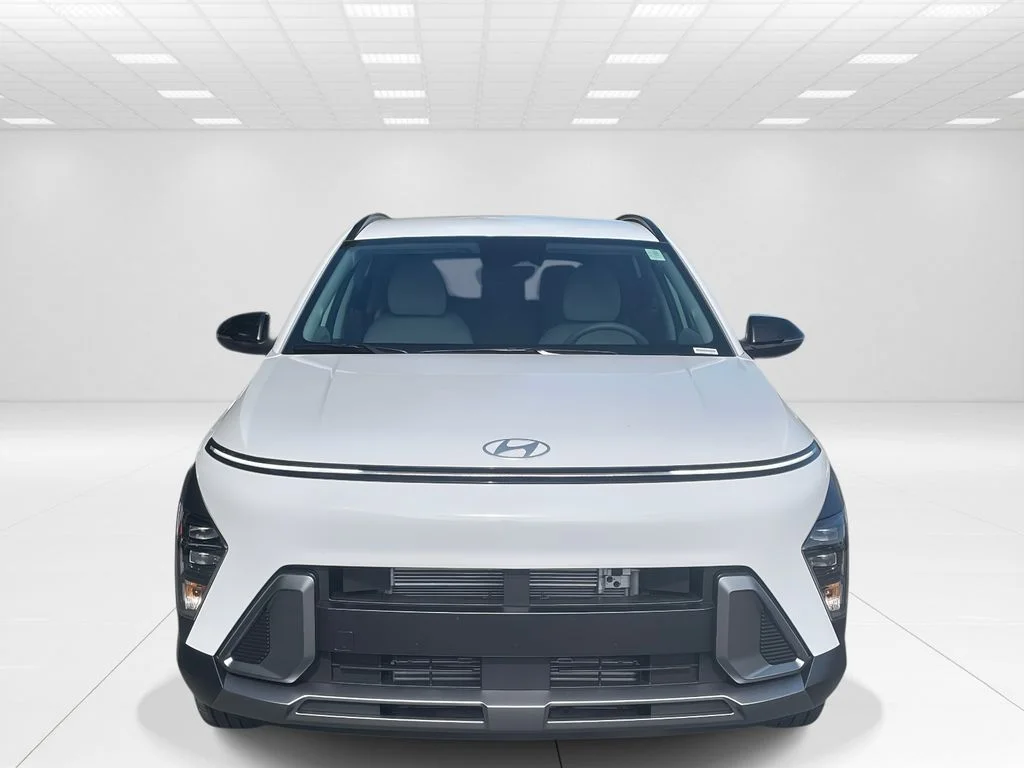 New 2026 White Hyundai SEL Premium image 2