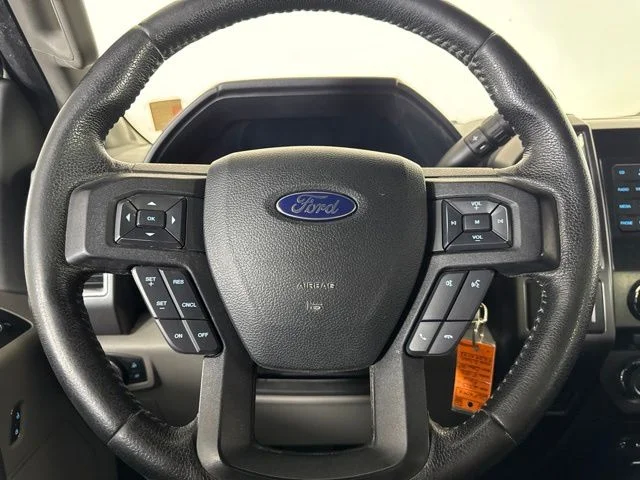 Used 2015 Ingot Silver Metallic Ford XLT image 18