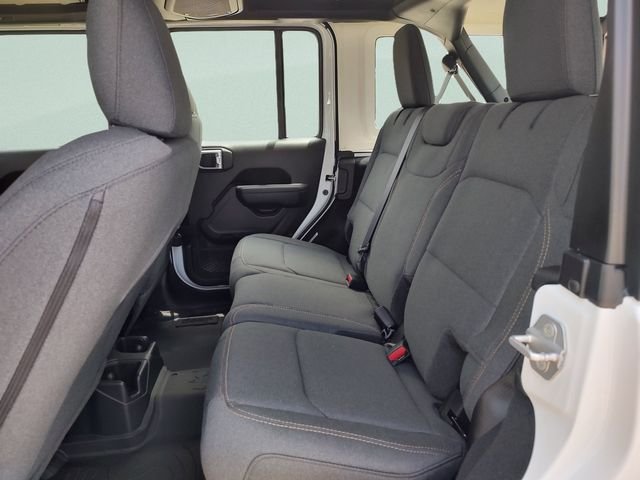New 2026 Bright White Clear-Coat Exterior Paint Jeep Sport image 29