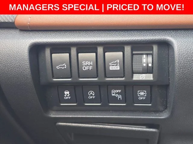 Used 2022 White Subaru Touring image 27