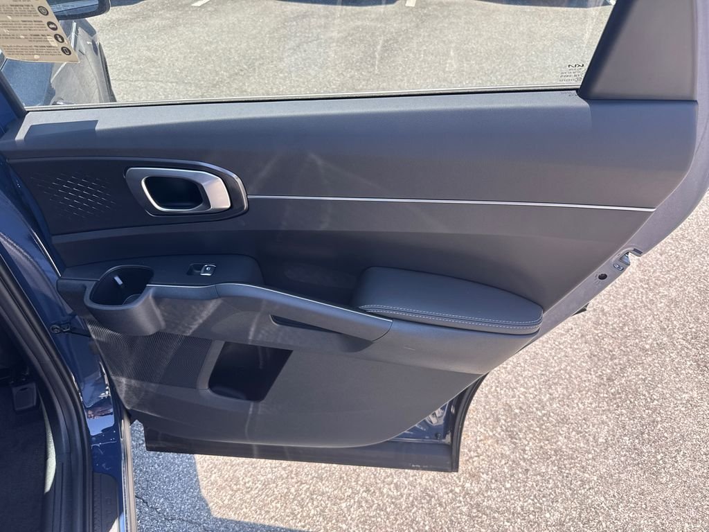Used 2025 Black Kia S image 16