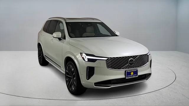 2026 Volvo XC90 T8 Recharge Plus Bright 7-Seat 4WD's photo