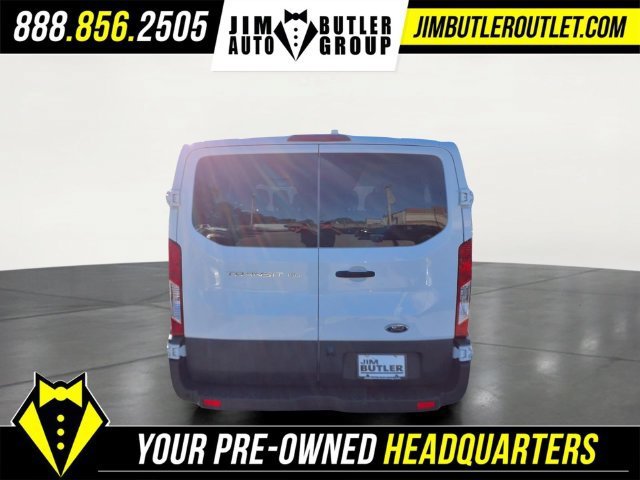 Used 2016  Ford XL image 12