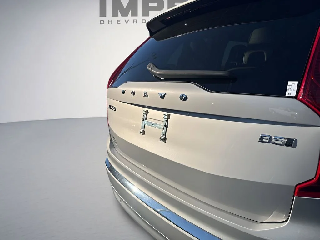 Used 2024 Gray Volvo Plus Bright Theme image 40