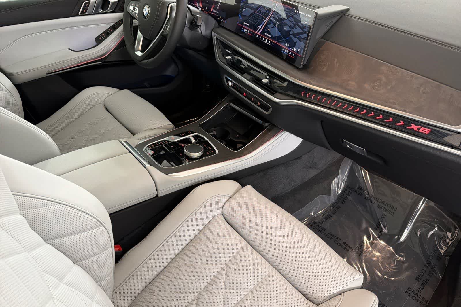 New 2026 Alpine White BMW xDrive40i image 16