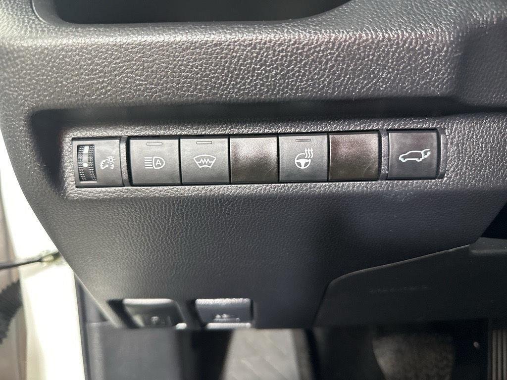 Used 2023 Ice Cap Toyota XLE image 25