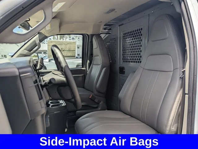 2025 Chevrolet Express Cargo Work Van - Photo 24