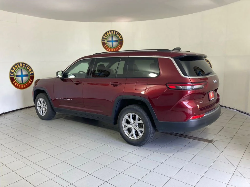 Used 2023 Red Jeep Limited image 22