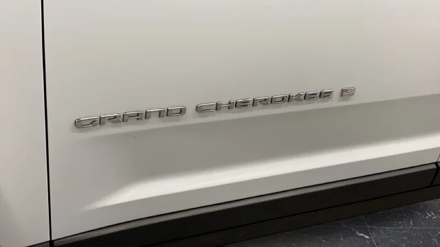 Used 2021 Bright White Clearcoat Jeep Limited image 48